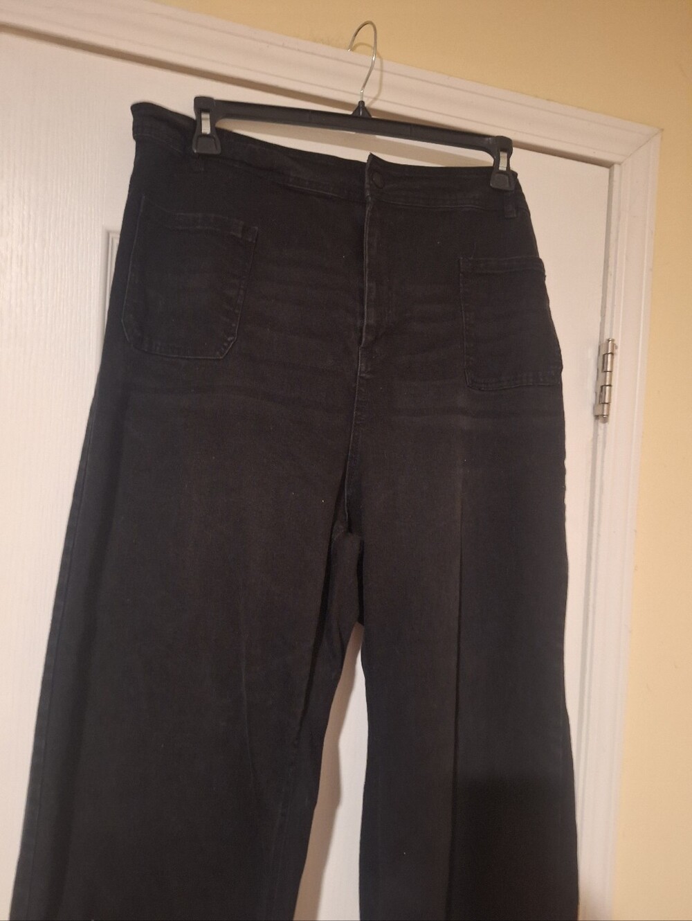 Oat‎ Sizd 22W Black Women’s Jeans with Raw Hem